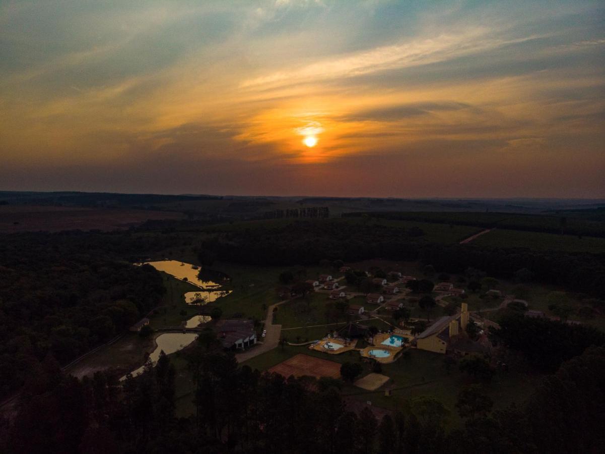Vale Das Aguas Fazenda Resort 阿瓜斯-迪圣巴巴拉 外观 照片